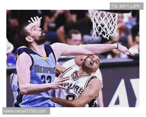 2020年8月3日马刺与灰熊精彩对决全场回顾与精彩瞬间分析 2020年8月3日马刺与灰熊精彩对决全场回顾与精彩瞬间分析